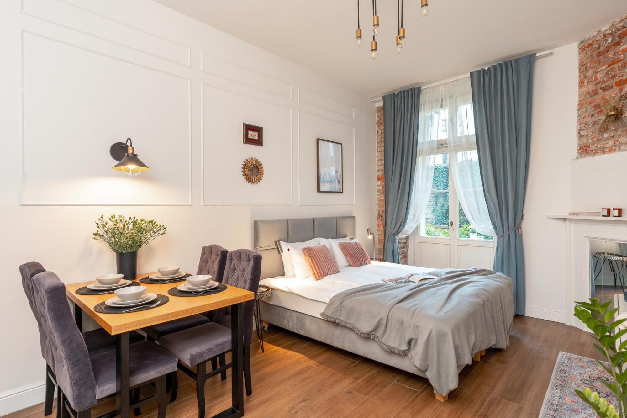 Cozy Apartment In Old Town Краков Экстерьер фото